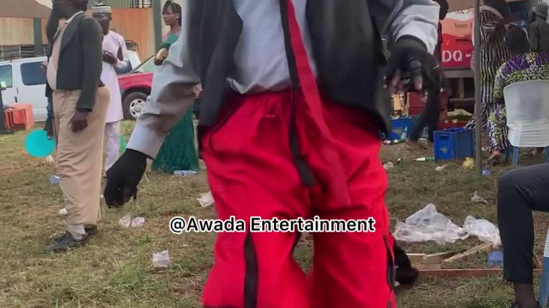 ⁣Rate his dance ❓