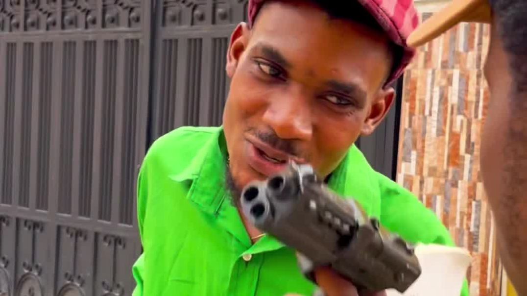 Be on guard boys 😂😂