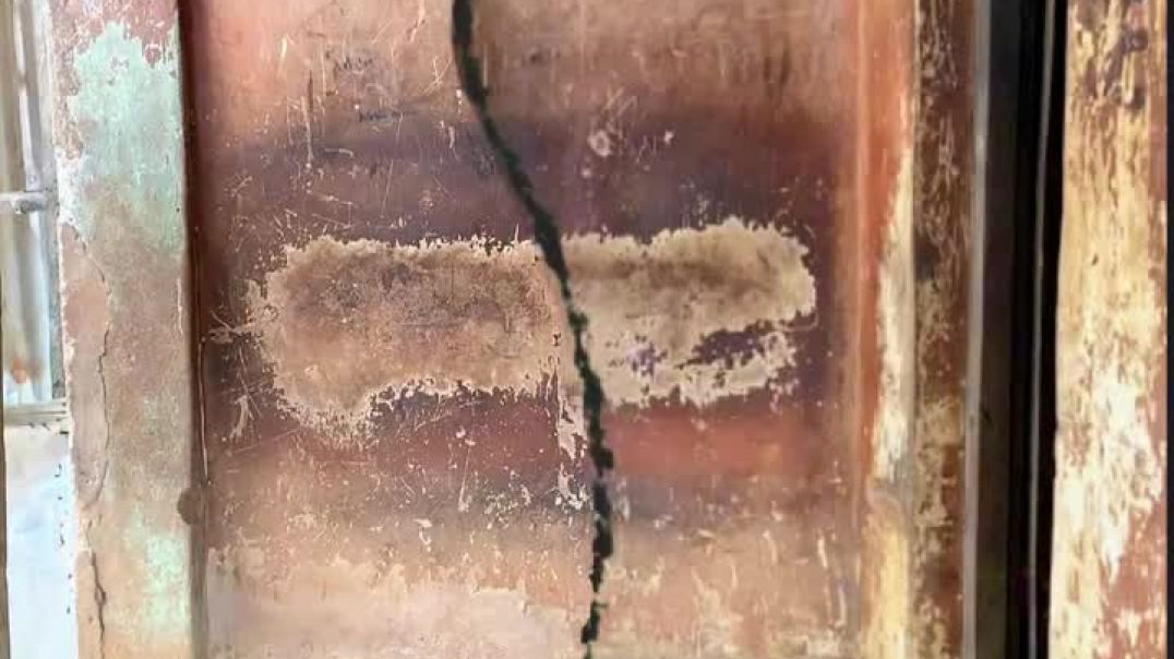 Please rate my first edit on this 📷