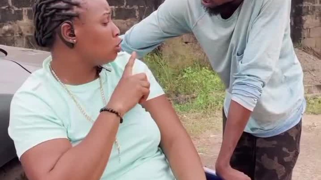 Avoid me this Xmas oo😂