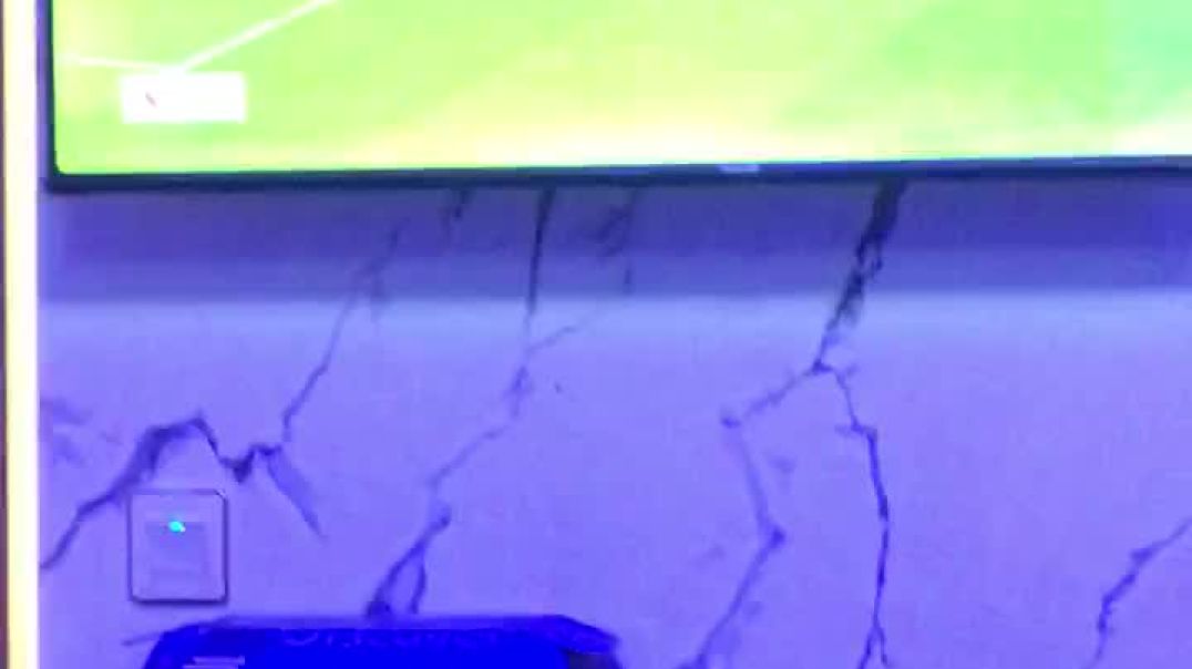 Feeling myself at home 🥂⚽️