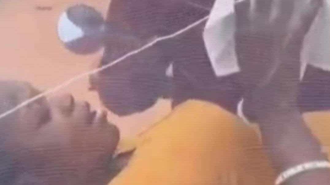 ⁣I bought her Christmas gift