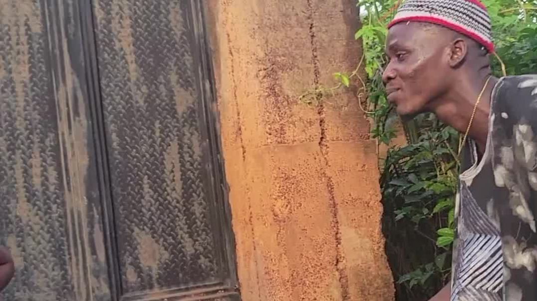 ⁣I kill her husband because of her breast