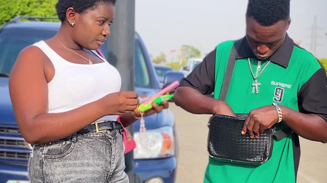 ⁣Don't laugh 🤣🤣