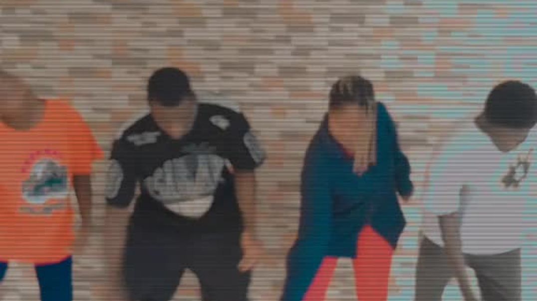 Alloszy dances 😅pt1