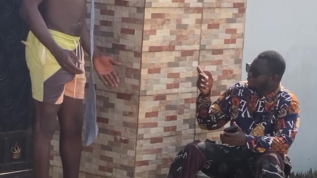 ⁣This guy hold my mama nkechi money